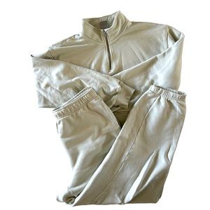 TNA Cozy Fleece Sweatsuit